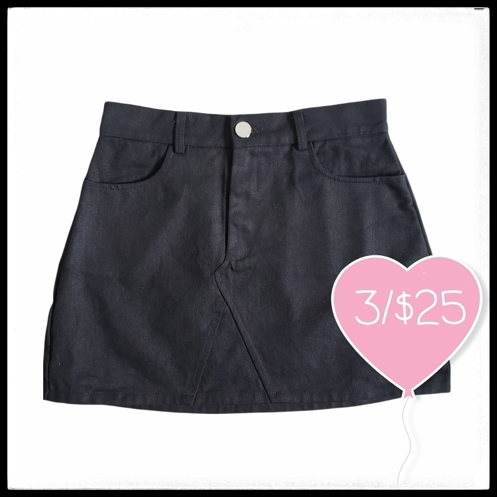 ⭐3/$25⭐ Women's Black Denim Casual Mini Skirt Size S